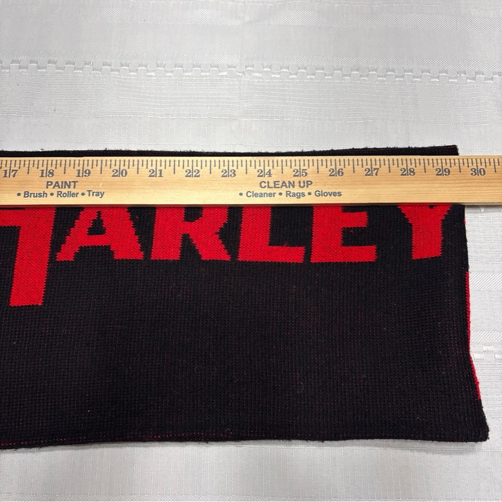 Harley-Davidson Black and Red Knit Scarf - Picture 5 of 5
